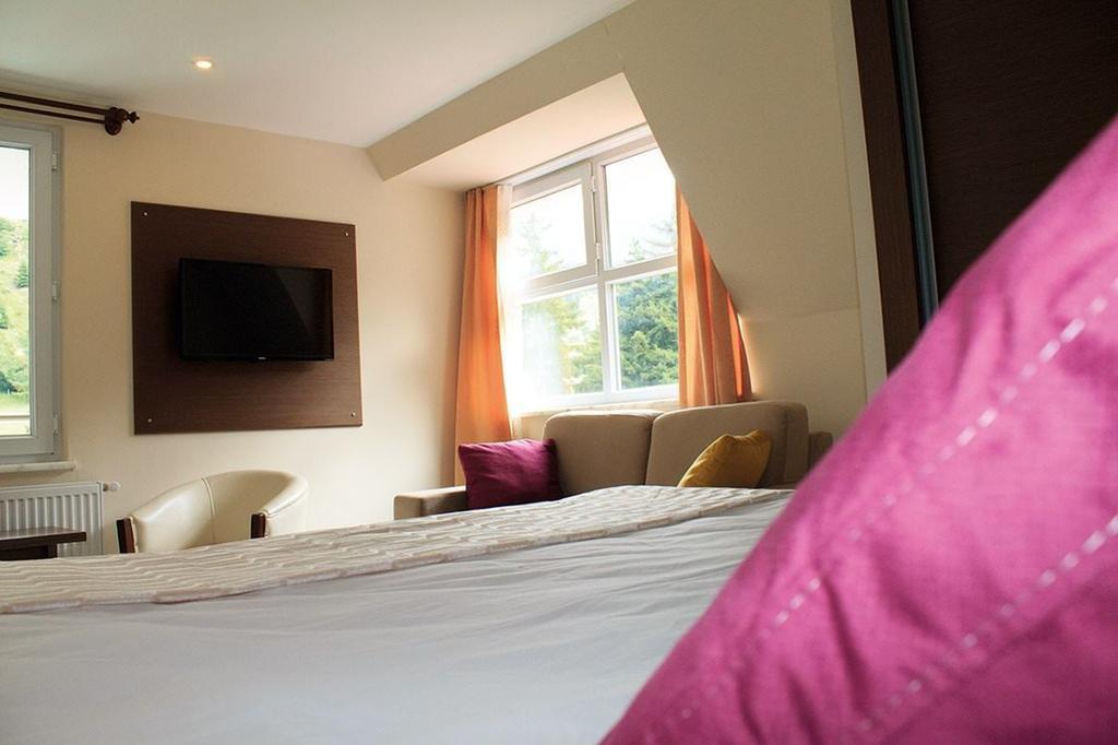 Hotel Green Valley Savsat Esterno foto