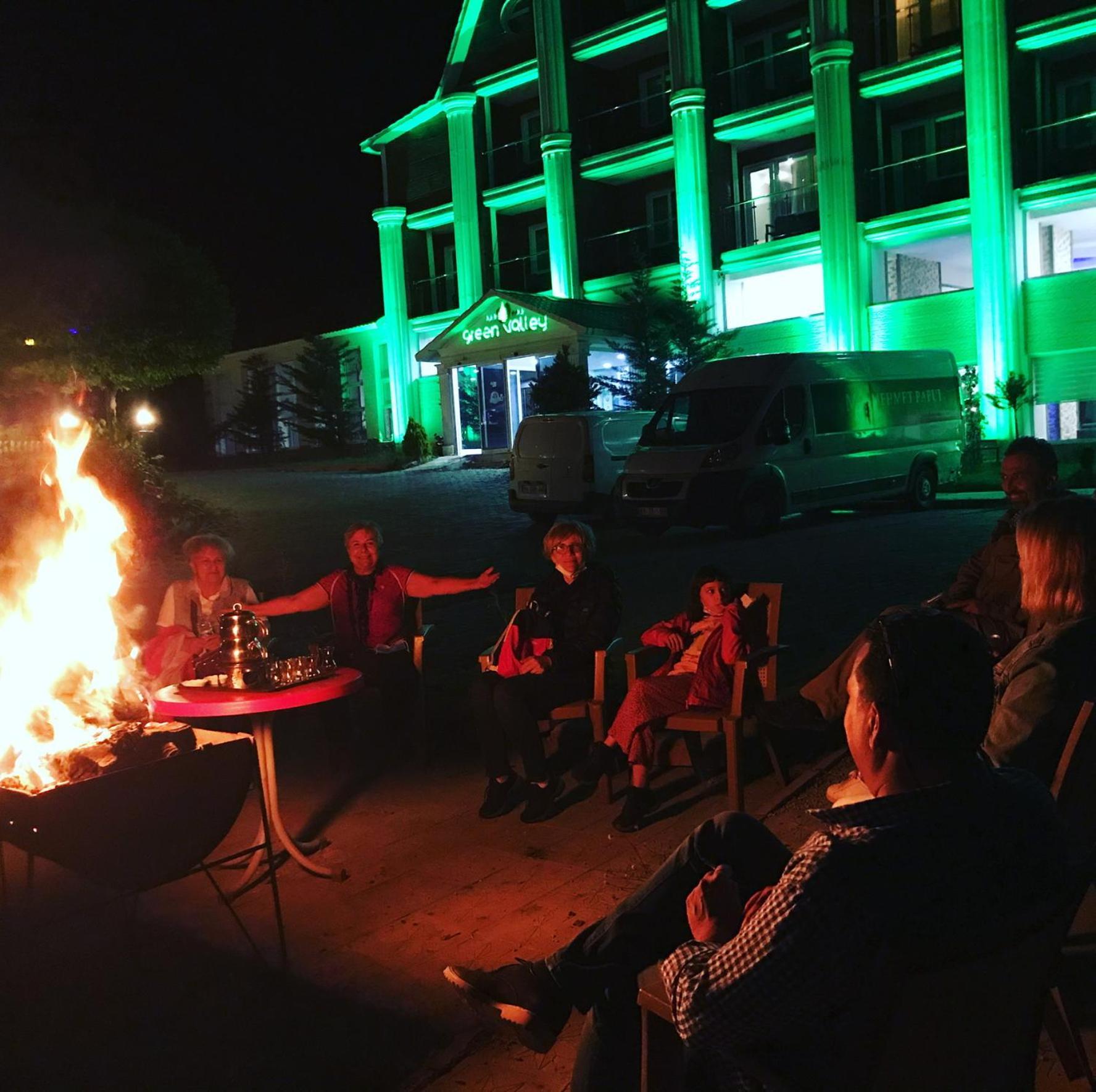 Hotel Green Valley Savsat Esterno foto